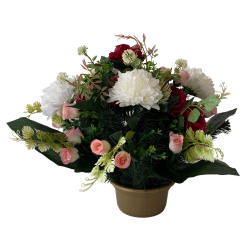 Náhrobná ikebana chryzantéma biela, ruža fialová a ružová s listami a doplnkami