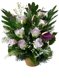 Nhrobn ikebana fialov antria a rua v miske