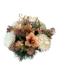 Nhrobn ikebana  biela chryzantma a alia S lskou spomname