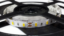 LED pásik ARC SMD 5730 60LED/m, 5m, teplá bílá, IP20,12V, 1500lm/1m